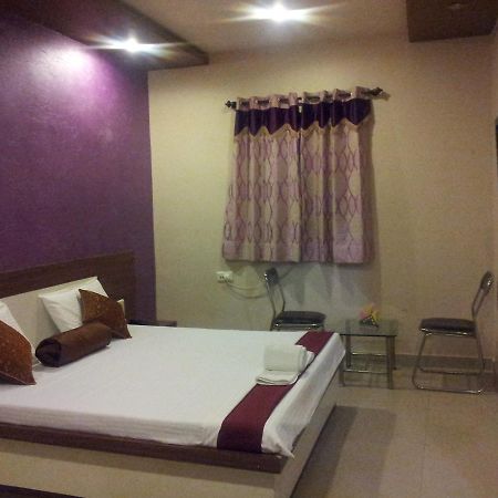 Hotel Pakeeza Ajmer Bagian luar foto