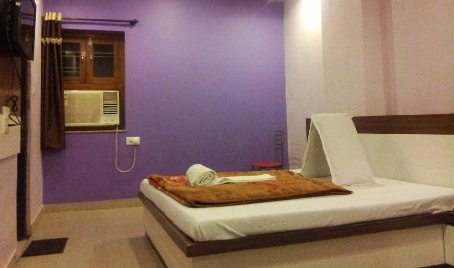 Hotel Pakeeza Ajmer Bagian luar foto