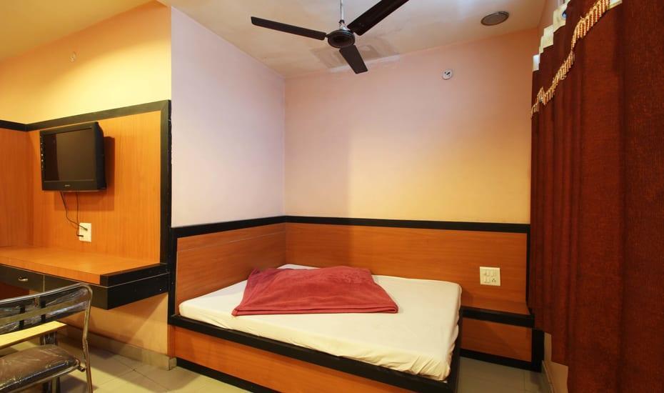 Hotel Pakeeza Ajmer Bagian luar foto