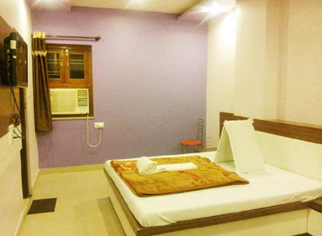 Hotel Pakeeza Ajmer Bagian luar foto